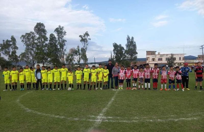 Presidencia municipal de Penjamillo desarrolla actividades deportivas y recreativas.